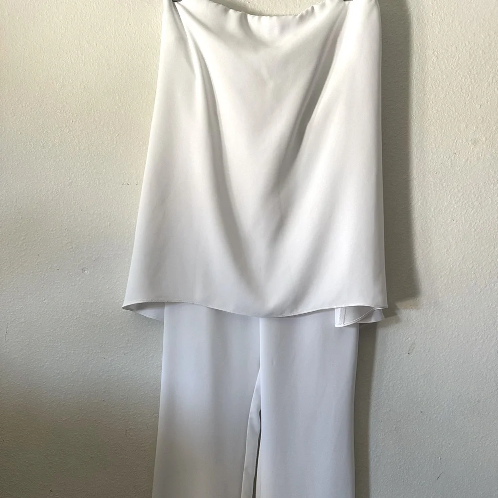 Elegant White Strapless Wide Leg Jumpsuit - Picture 1 of 5
